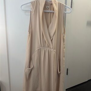 Aritzia Wilfred Sleeveless Dress